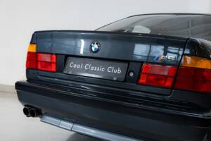 Bild 29/34 von BMW M5 (1993)