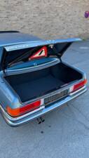 Image 131/147 de Mercedes-Benz 450 SEL 6,9 (1976)
