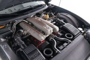 Bild 45/47 von Ferrari 550 Maranello (1997)