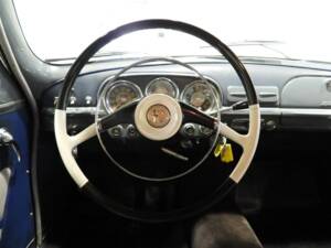 Image 6/15 of Alfa Romeo 2000 Spider (1958)