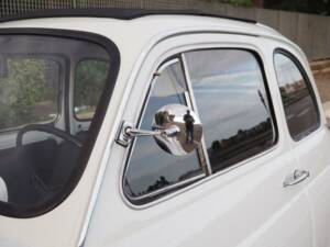 Image 35/50 of FIAT 500 F (1972)
