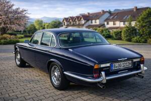 Afbeelding 4/9 van Jaguar XJ 12 (1972)