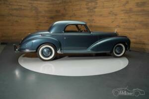 Image 27/31 of Mercedes-Benz 300 S (1953)