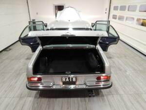 Imagen 13/15 de Mercedes-Benz 280 E (1972)
