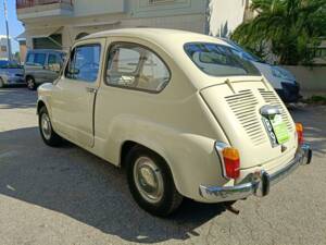 Immagine 4/50 di FIAT 600 D (1969)