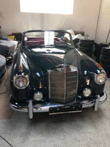 Bild 47/73 von Mercedes-Benz 220 S Cabriolet (1957)
