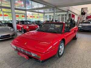 Afbeelding 21/33 van Ferrari Mondial T (1991)