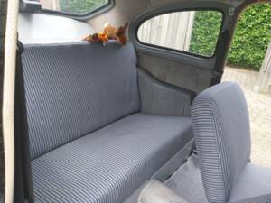 Image 9/18 of Volvo PV 444 (1954)