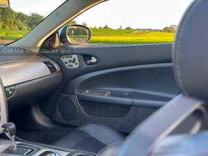 Image 23/84 de Jaguar XK 4.2 (2006)