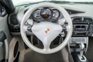 Image 8/50 of Porsche Boxster (2005)