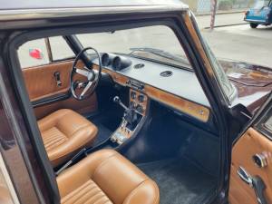 Image 8/36 of Alfa Romeo 1750 Berlina (1968)
