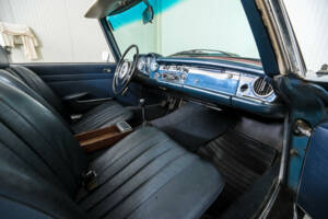Bild 26/50 von Mercedes-Benz 280 SL (1969)