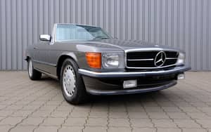 Image 17/96 of Mercedes-Benz 560 SL (1987)