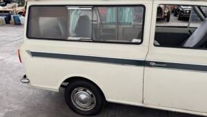 Afbeelding 68/95 van Bedford HA Roma Dormobile (1968)