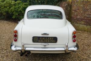 Afbeelding 26/50 van Aston Martin DB 4 (1961)