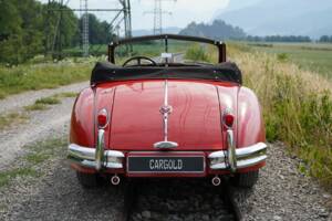 Imagen 35/51 de Jaguar XK 140 SE DHC (1957)