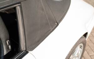 Image 47/48 of Porsche 911 Carrera 4 (1992)