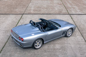 Image 5/48 de Ferrari 550 Barchetta (2001)