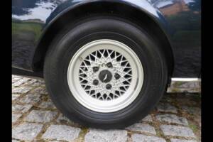 Immagine 24/24 di Aston Martin V8 (1973)