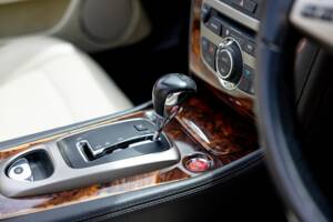 Image 24/50 of Jaguar XKR (2007)