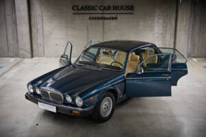 Imagen 90/99 de Daimler Double Six (1993)