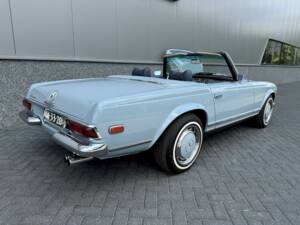 Image 8/36 de Mercedes-Benz 280 SL (1969)