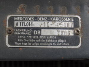 Image 7/31 of Mercedes-Benz 220 SE b (1963)