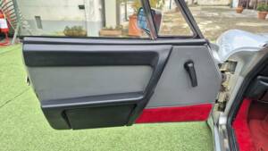 Afbeelding 18/70 van Alfa Romeo 2.0 Spider QV (1987)