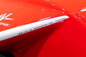 Image 33/47 of MV Agusta DUMMY (2006)