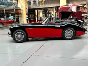 Immagine 6/43 di Austin-Healey 3000 Mk II (BJ7) (1963)