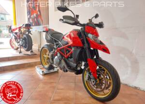 Immagine 1/40 di Ducati Hypermotard 950 (2023)