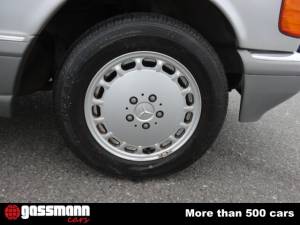Image 6/15 de Mercedes-Benz 560 SEL (1990)