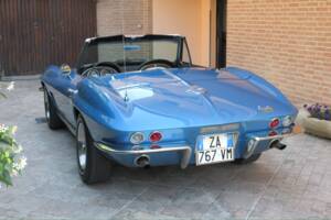 Imagen 8/42 de Chevrolet Corvette Sting Ray Convertible (1967)