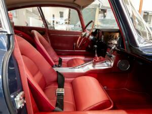 Afbeelding 18/40 van Jaguar E-Type 3.8 (1962)