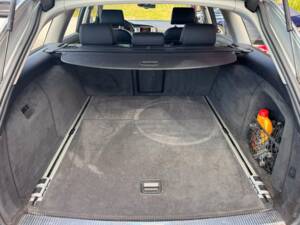 Immagine 17/18 di Audi A6 4.2 FSI allroad quattro (2007)