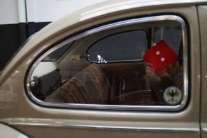 Image 14/50 de Volkswagen Maggiolino 1200 (1967)