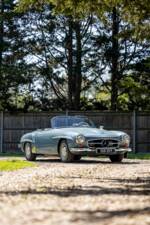 Image 4/56 of Mercedes-Benz 190 SL (1956)
