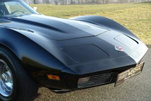 Image 13/23 of Chevrolet Corvette Stingray (1973)