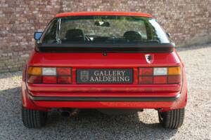 Image 6/50 of Porsche 924 (1981)