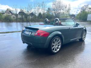 Bild 14/23 von Audi TT 1.8 T (2001)