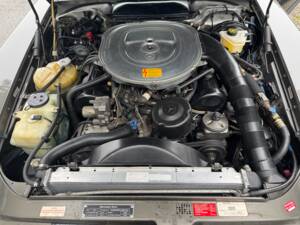 Image 13/16 of Mercedes-Benz 560 SL (1988)