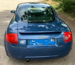 Image 11/72 of Audi TT 1.8 T (2000)