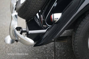 Image 2/18 of MG TD Midget (1953)