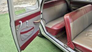 Image 25/53 of Lancia Appia C10 (1957)