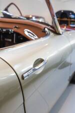 Imagen 4/28 de Austin-Healey 3000 Mk II (BJ7) (1964)