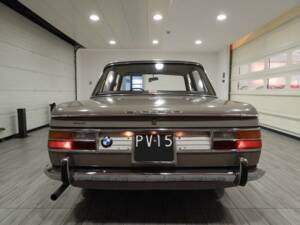 Bild 13/15 von BMW 2000 TI (1966)