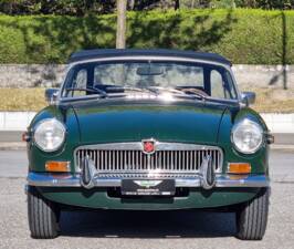 Image 1/17 of MG MGB (1973)