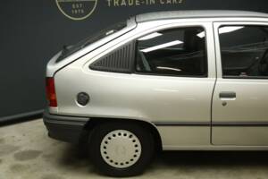 Afbeelding 33/50 van Opel Kadett 2,0i GSi (1988)