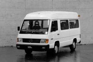 Immagine 2/43 di Mercedes-Benz MB 100 D lang (1993)
