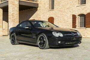 Afbeelding 4/50 van Mercedes-Benz SL 55 AMG (2002)